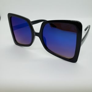 Women's Oversized Fashion Sunglasses Blue Lens